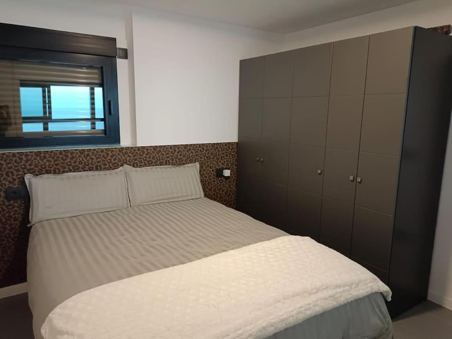 Ferienwohnung Estupendo Apartamento En Planta 22. 1ª Linea. Benidorm Exterior foto
